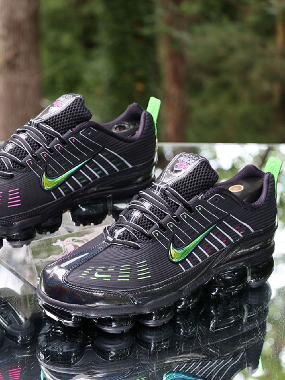 Nike Air VaporMax 360 Black Green - Picture 12 of 14
